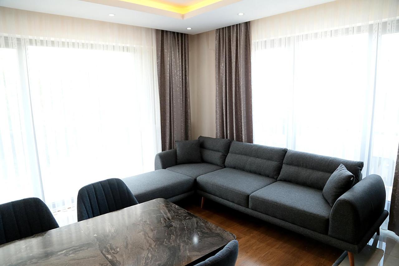 Flower City Suits Aparthotel Yalova  Exterior photo